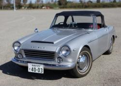 1965_Datsun_Fairlady_Roadster_JDM_RHD_For_Sale_Front_resize.jpg