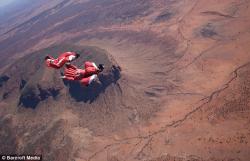 Wingsuit9.jpg